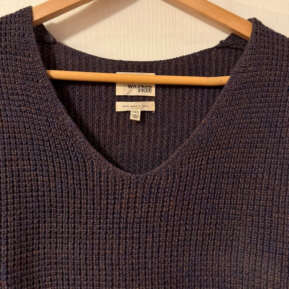 Aritzia Wilfred Free | WOLTER SWEATER WAFFLE KNIT V-NECK 100% Merino Wool | XXS - Picture 3 of 12